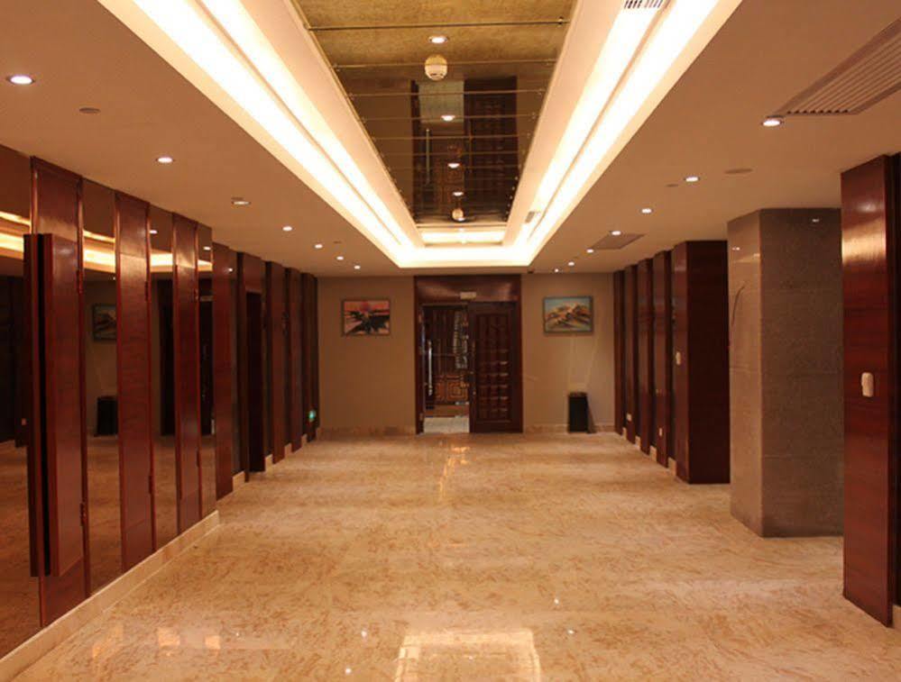 Century Palace Hotel 東莞市 エクステリア 写真